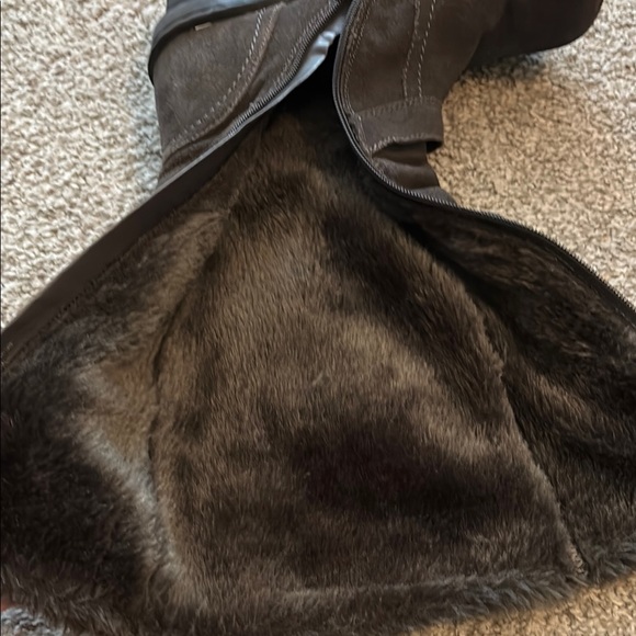 Baretraps Brown Winter Boots with Fur Lining and Buckles size 6.5 - Picture 3 of 8